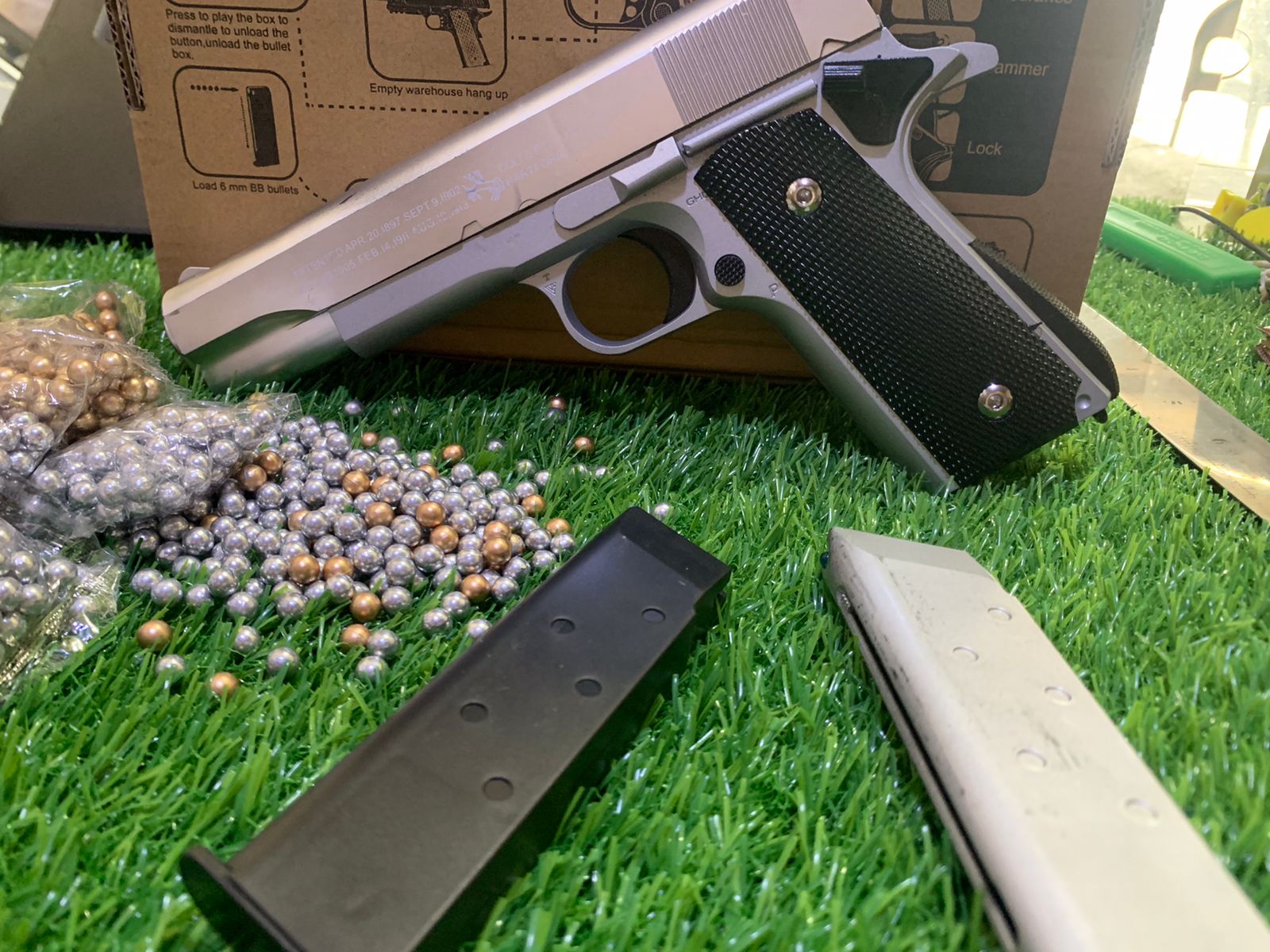 HAWK MODEL 1911 PLASTIC BODY METAL PARTS AND HEAVY WEIGHT LIKE REAL MACHINE